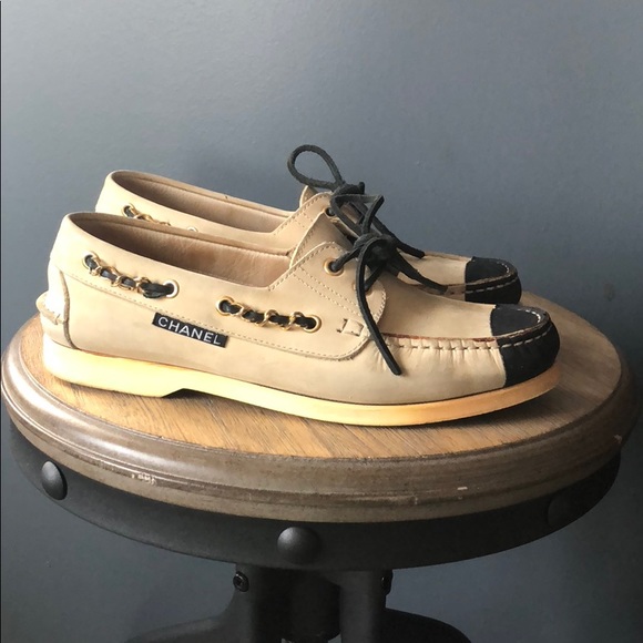 chanel boat shoes